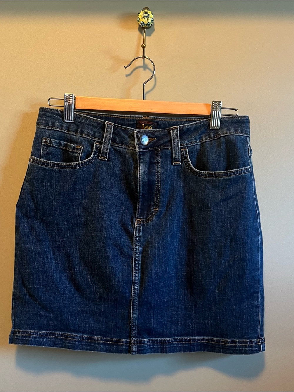 Lee Indigo Denim Skirt with Contrast Stitching